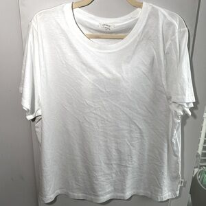 WESLEY Classic White Short Sleeve Tee